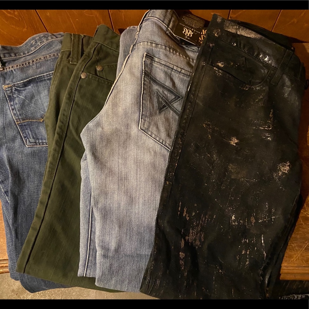 4 pairs of Mens 30x30 Jeans! R&R and AE